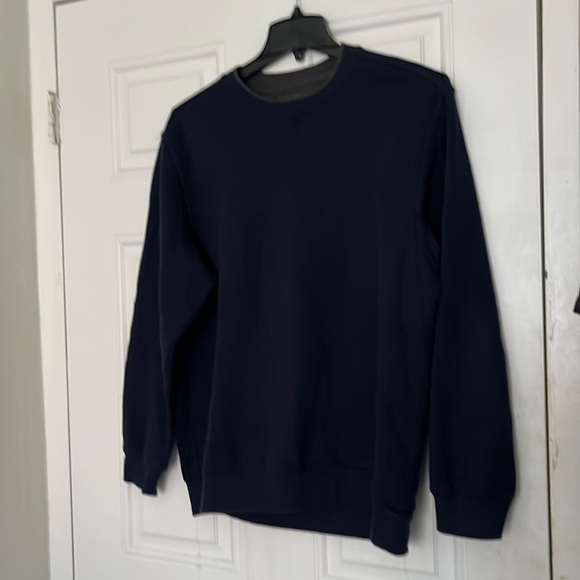 Arrow Other - Arrow navy blue long sleeve sweater